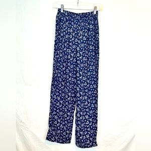 Baggy Floral Lightweight Pants